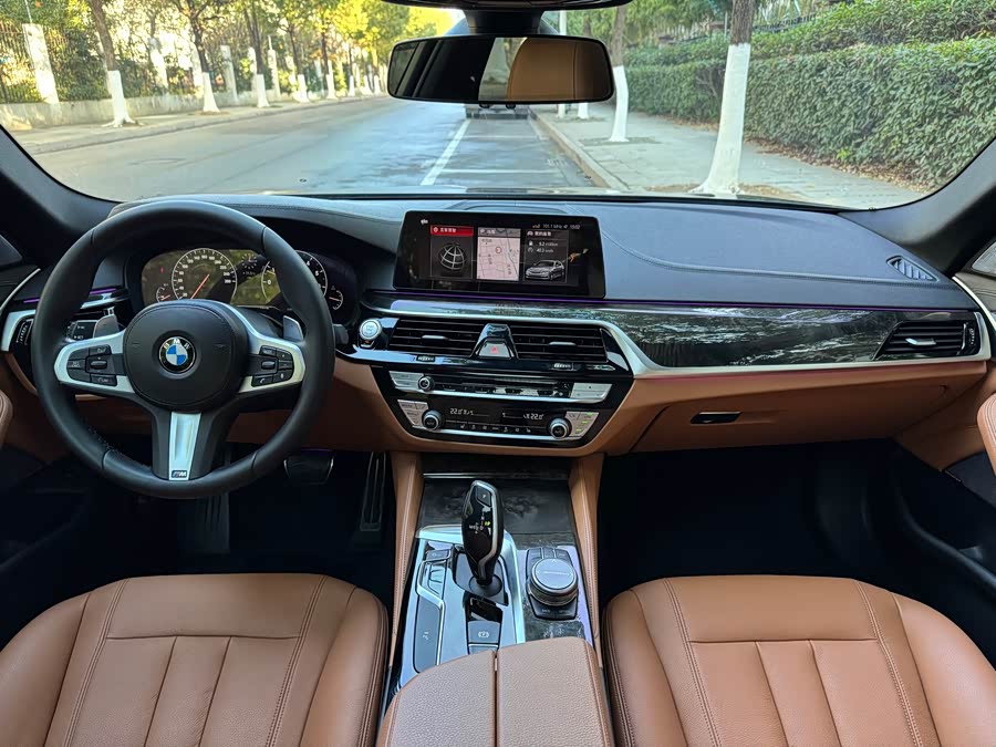 BMW 5 Series 2018 #16 BMW 5 Series 2018 car image #16