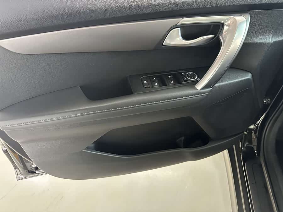 起亚 智跑 2020 汽车图片 #16