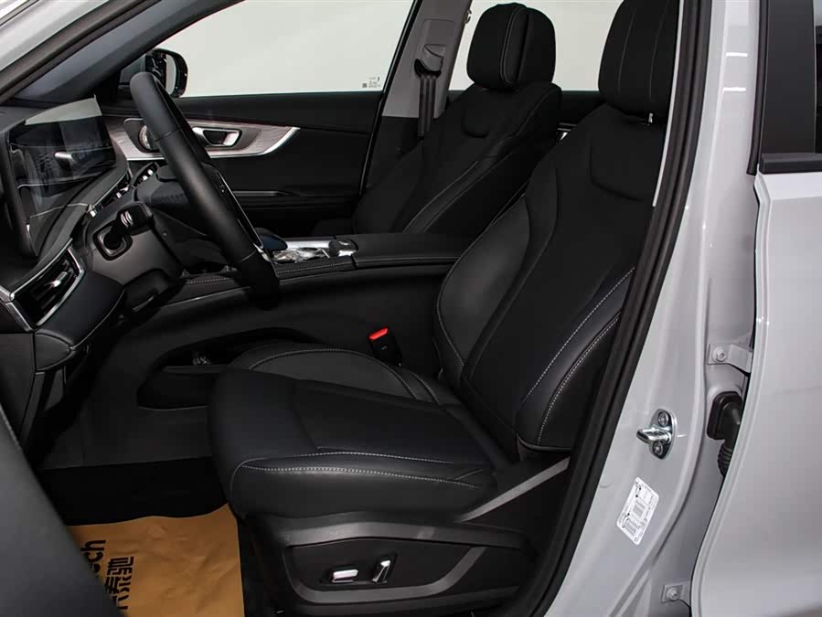 Chery Tiggo 8 PRO New Energy 2025 #16 Chery Tiggo 8 PRO New Energy 2025 car image #16