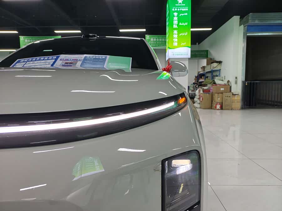 Li L6 2025 imagen de coche #16