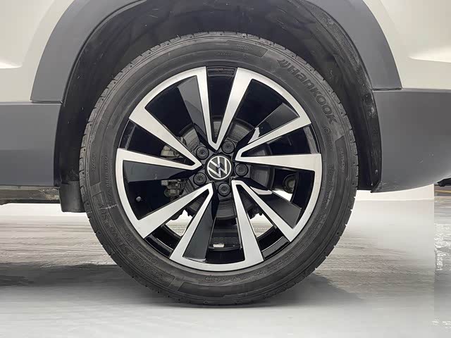 Volkswagen Tharu 2021 #16 Volkswagen Tharu 2021 car image #16