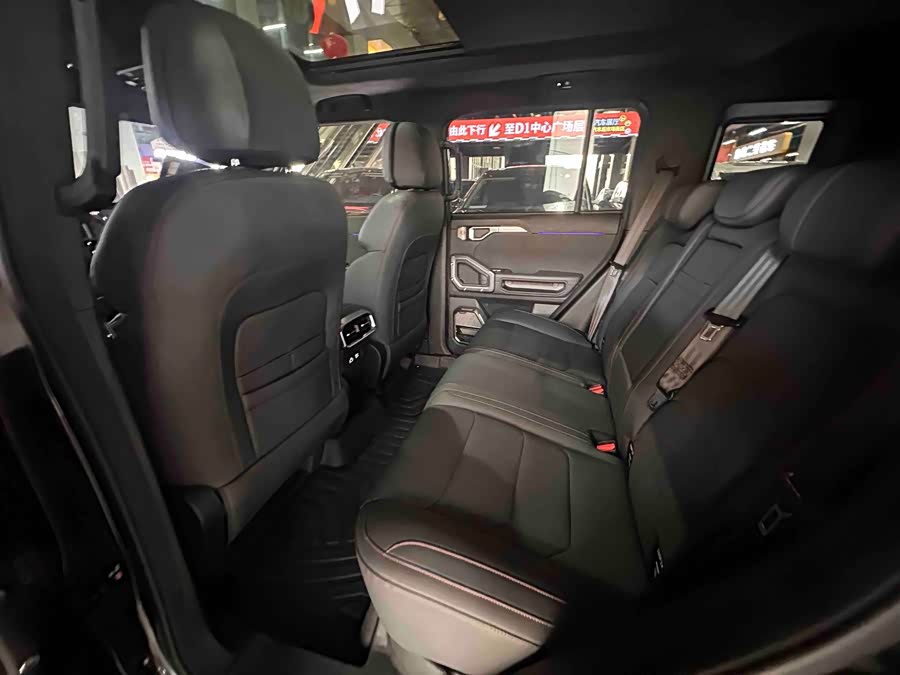 Jetour Traveller 2023 car image #16