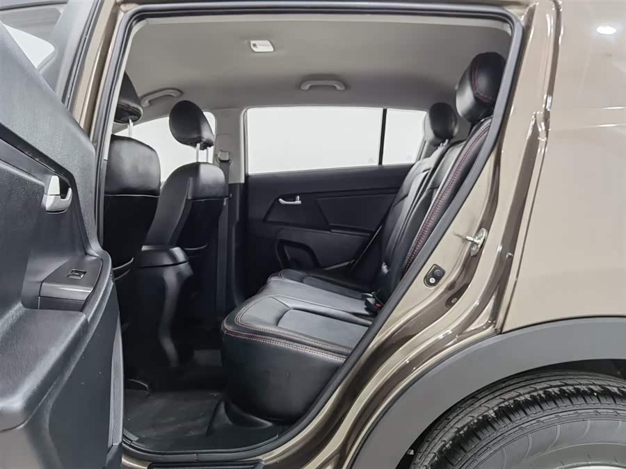 起亚 智跑 2017 汽车图片 #16