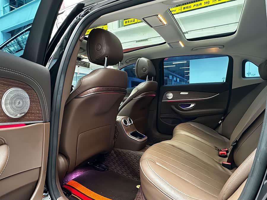 Mercedes-Benz E Class 2023 car image #16