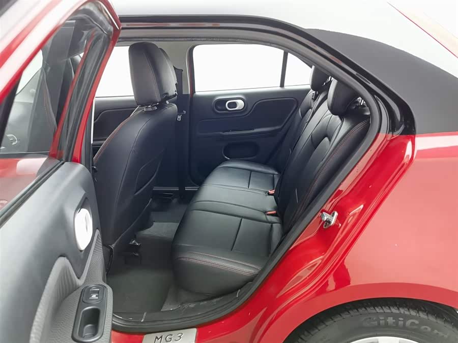 MG 3 2011 car image #16