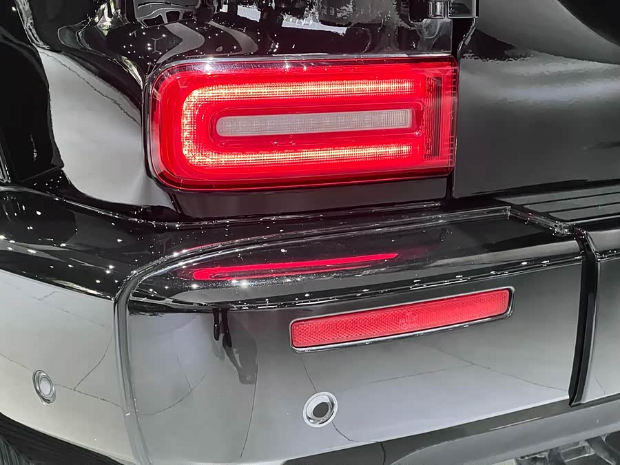 Mercedes-Benz G Class 2023 immagine di auto #16