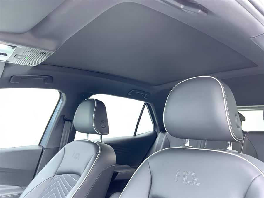 Volkswagen ID.3 2022 car image #16