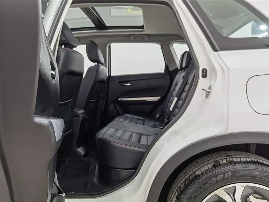 Soueast Vitara 2017 car image #16