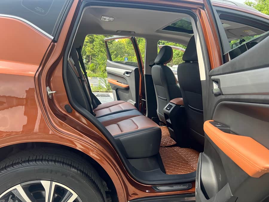 GEELY Vision X6 2021 car image #16