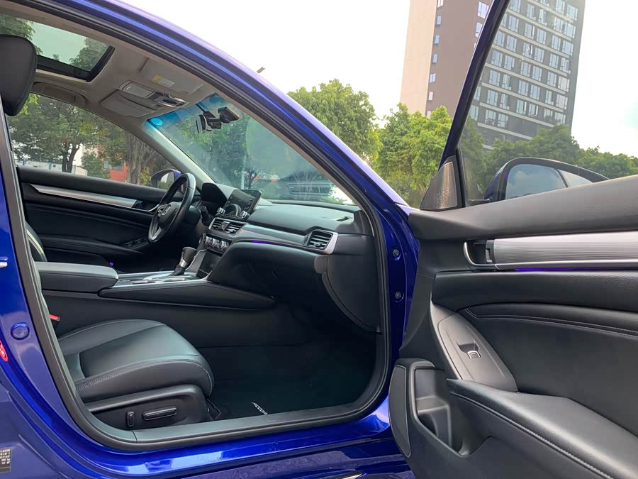 Honda Accord 2021 car image #16