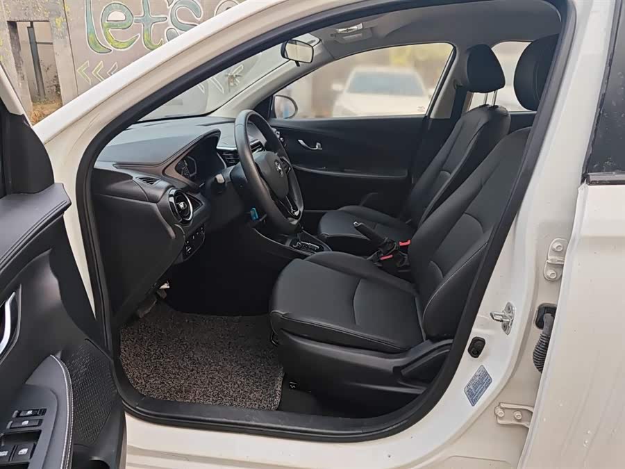 Changan Alsvin 2021 #16 Changan Alsvin 2021 car image #16