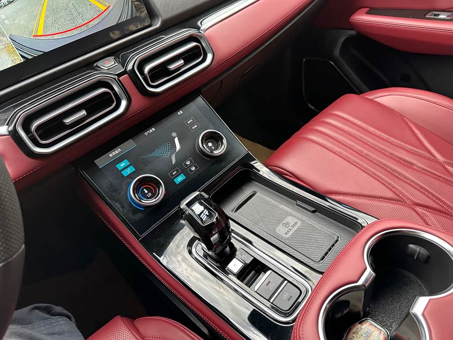 Jetour X70 PLUS 2024 car image #16