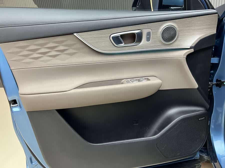 Chery Tiggo8 PLUS C-DM 2024 #16 Chery Tiggo8 PLUS C-DM 2024 car image #16