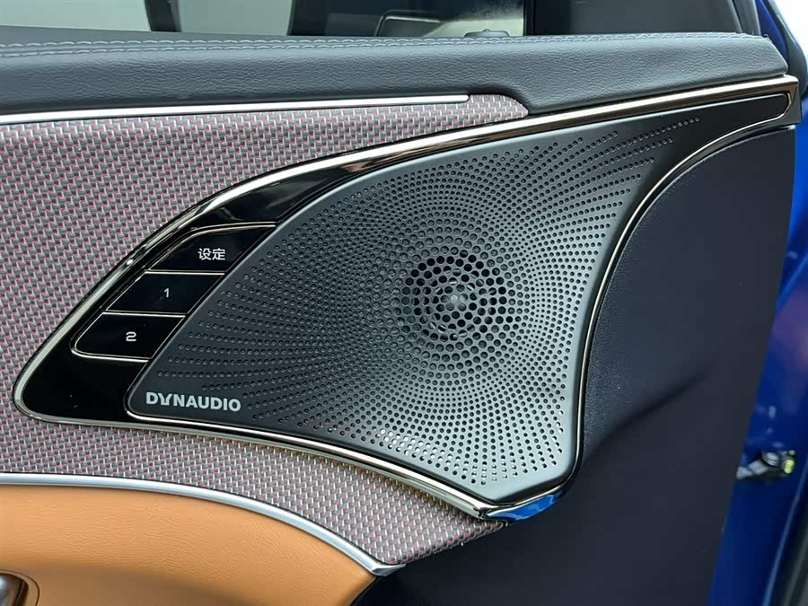 BYD Han 2022 car image #16
