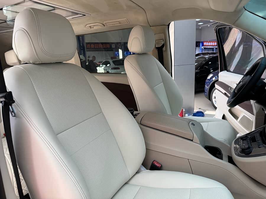 Mercedes-Benz Vito 2018 immagine di auto #16