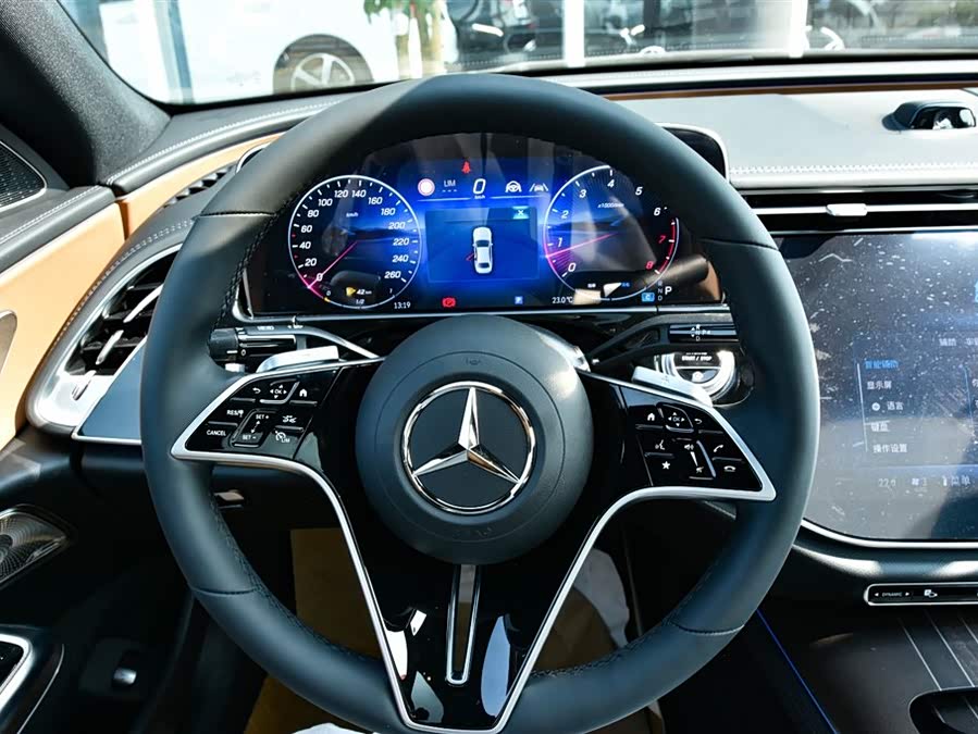 Mercedes-Benz E Class 2025 car image #16