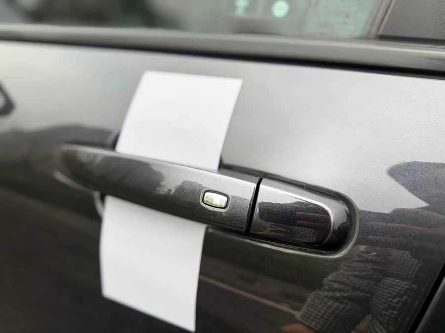 Chevrolet Equinox 2022 car image #16