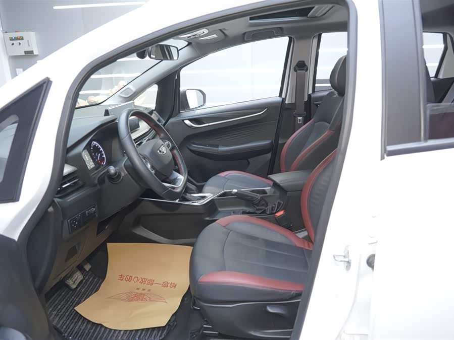 GEELY Vision X3 2021 car image #16