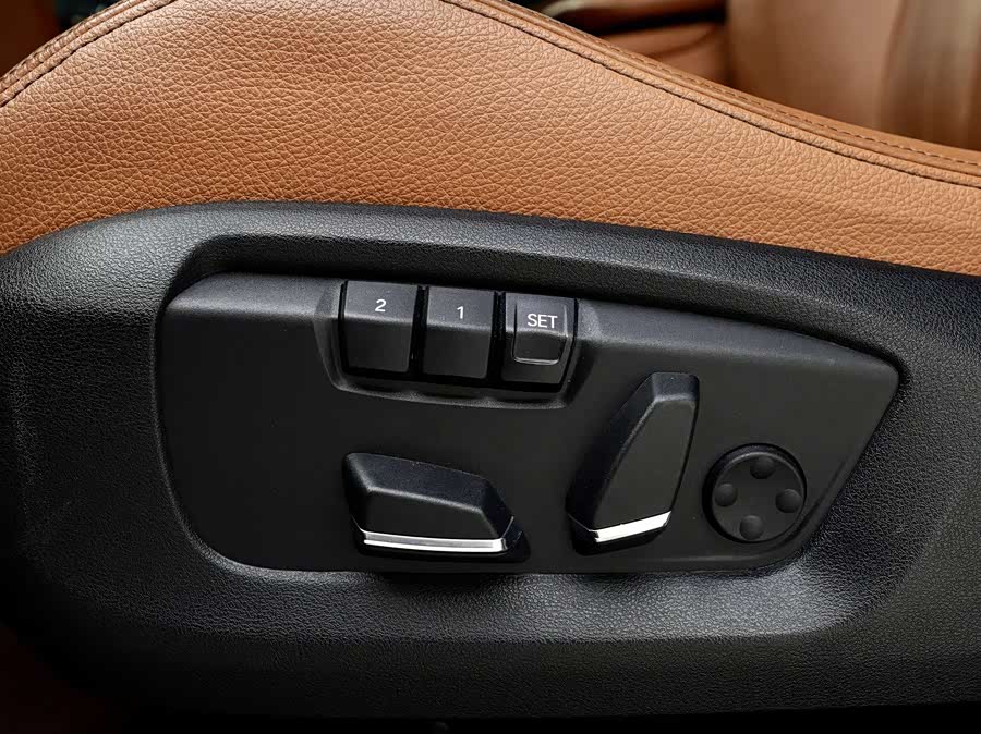 BMW X6 2017 #16 BMW X6 2017 car image #16