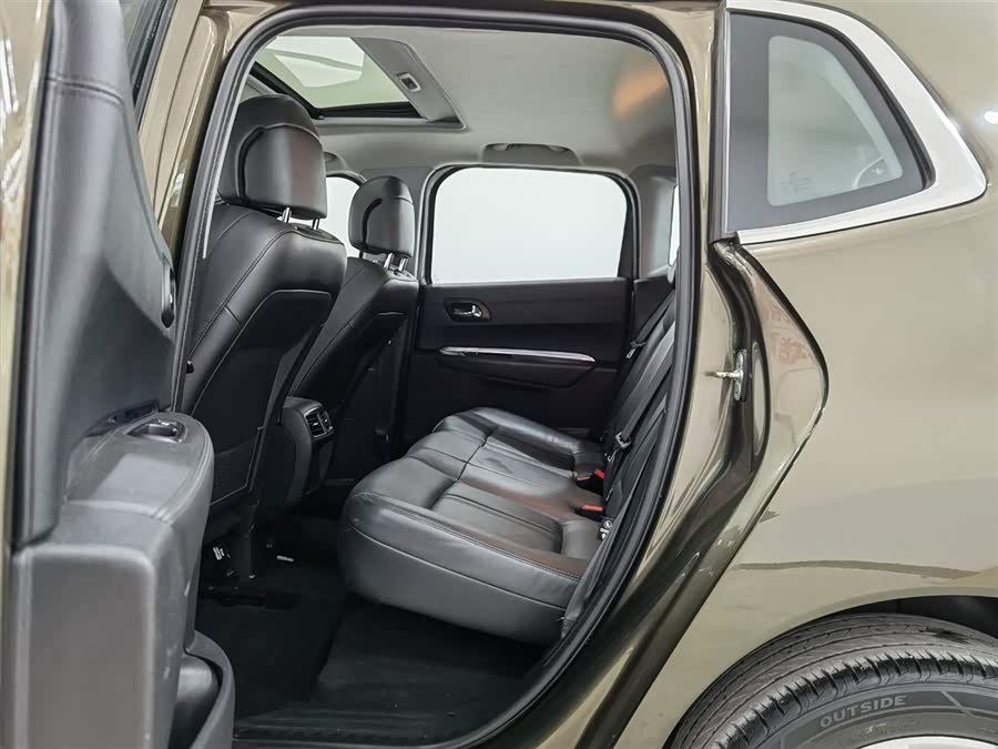 Peugeot 3008 2015 car image #16