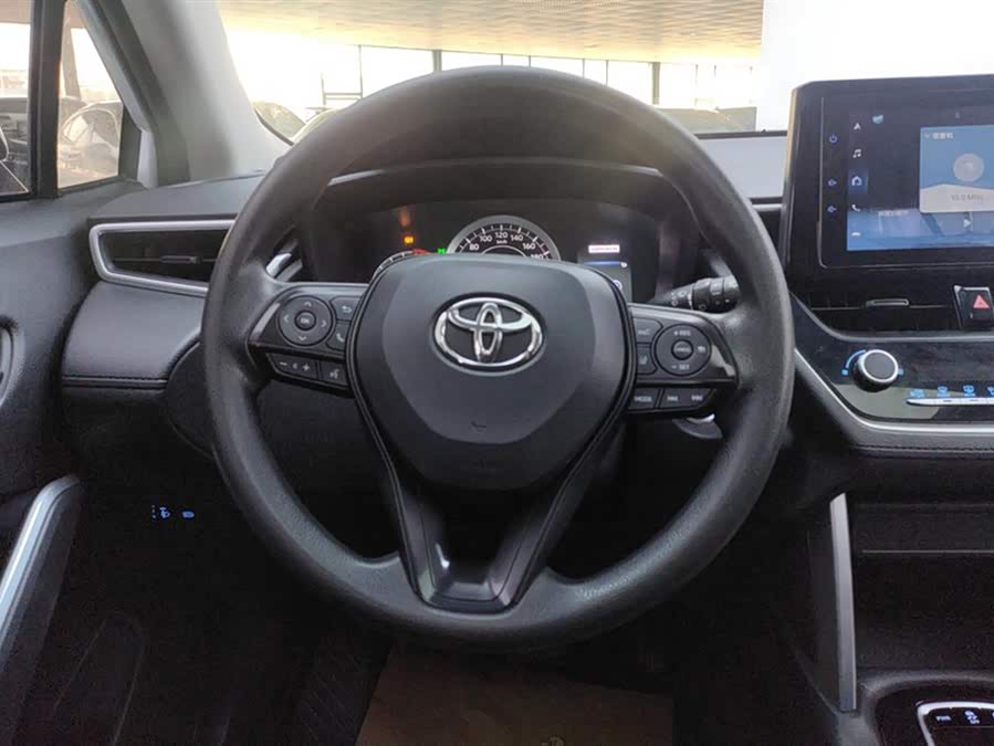 Toyota Corolla Cross 2022 #16 Toyota Corolla Cross 2022 car image #16