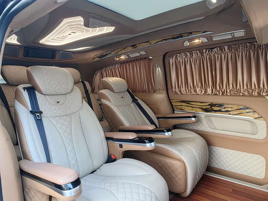 Mercedes-Benz V Class 2020 #16 Mercedes-Benz V Class 2020 car image #16