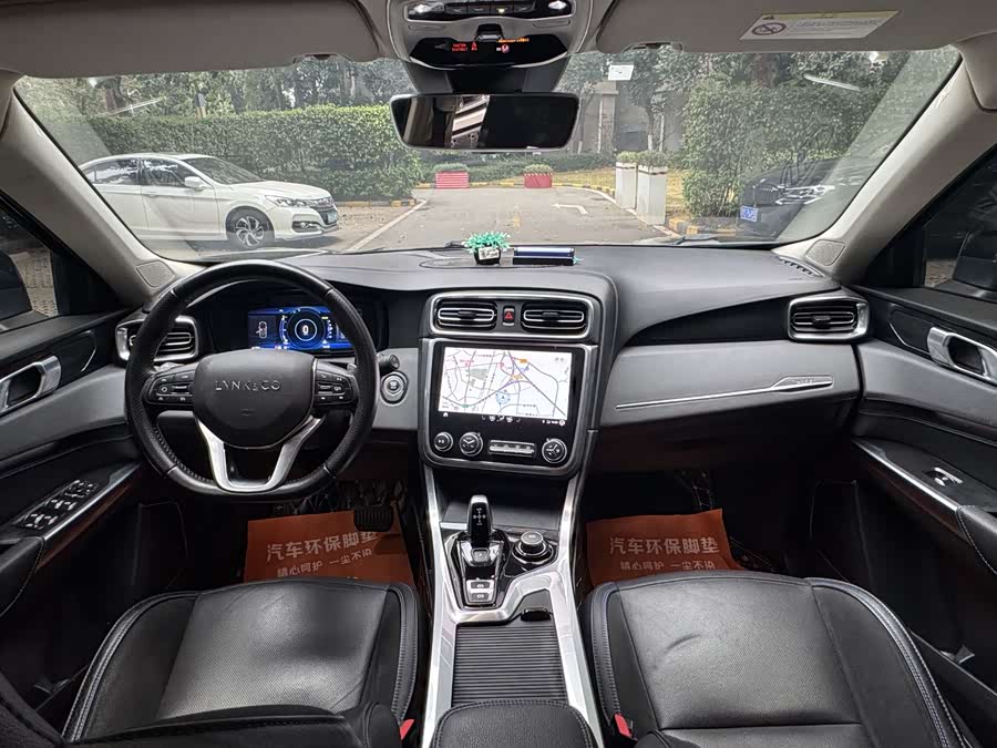 Lynk & Co 01 EM-P 2019 car image #16