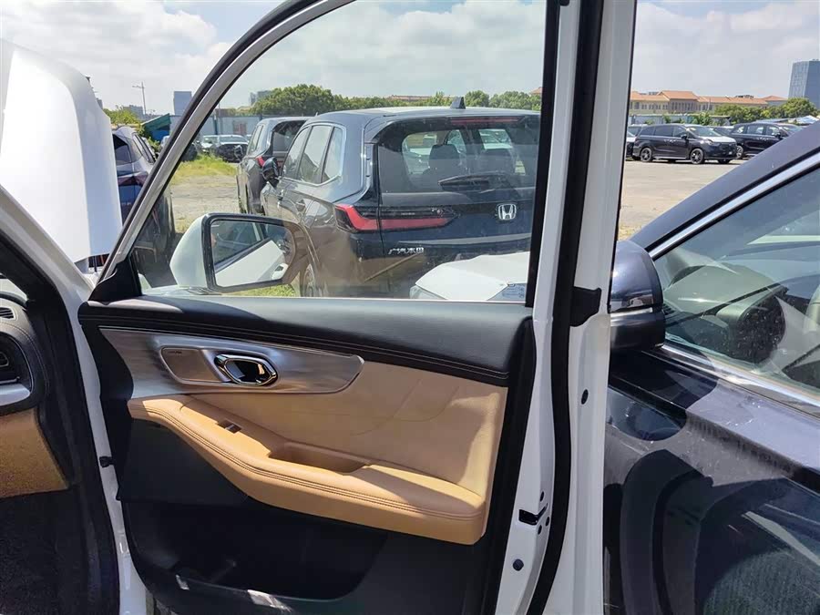 GAC Trumpchi ES9 2023 car image #16