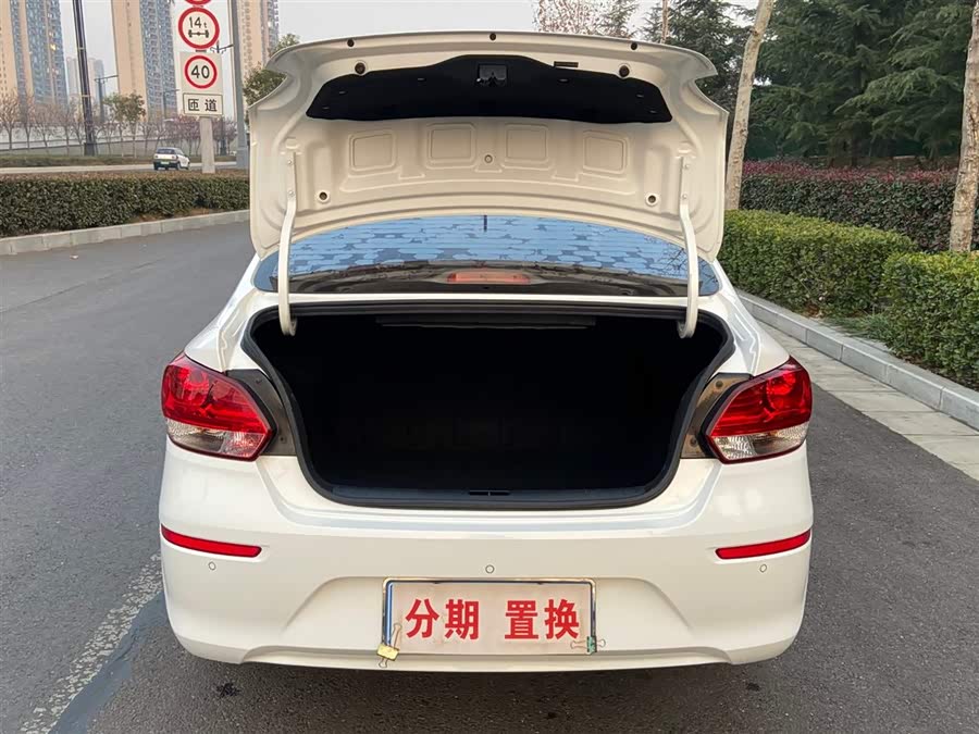 起亚 焕驰 2018 汽车图片 #16