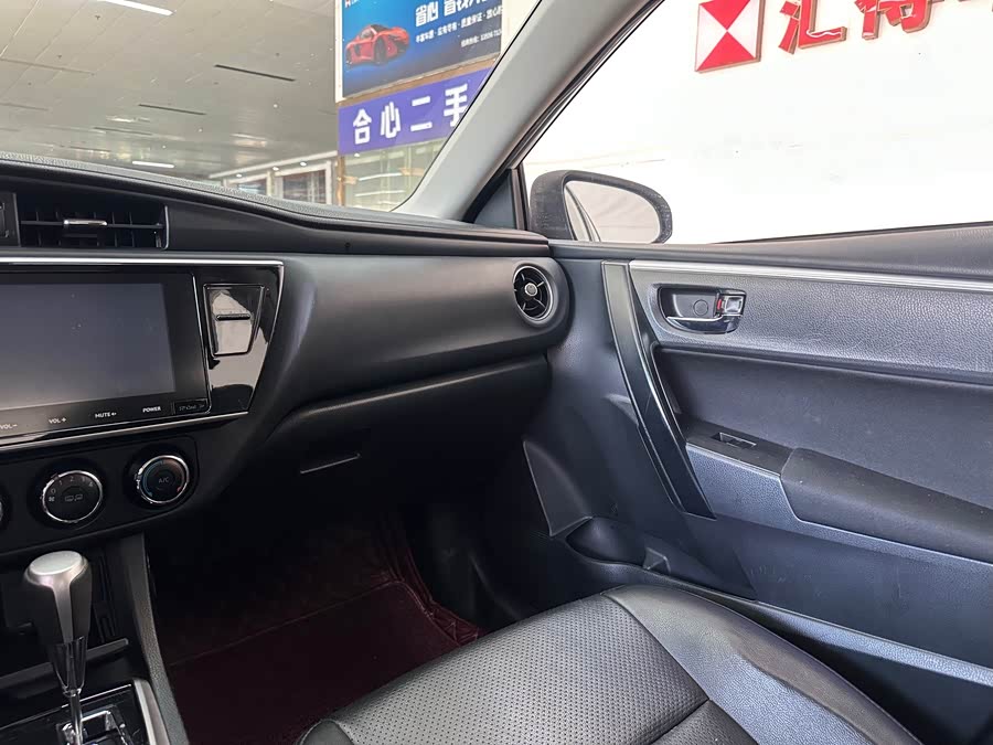 丰田 卡罗拉 2018 汽车图片 #16