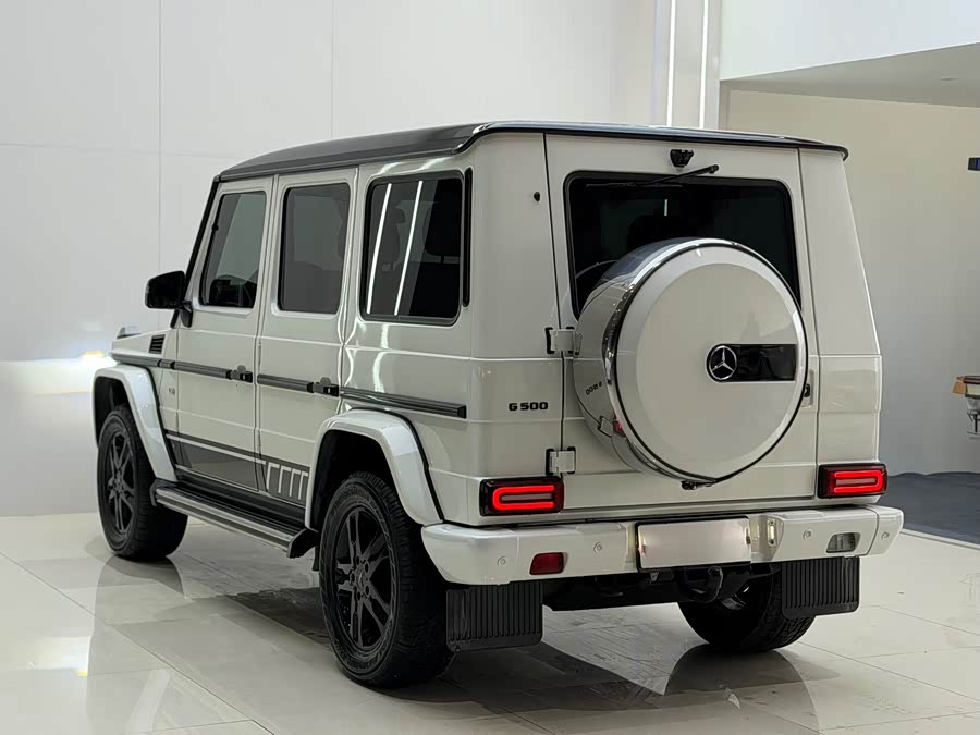 Mercedes-Benz G Class 2016 imagem de carro #16