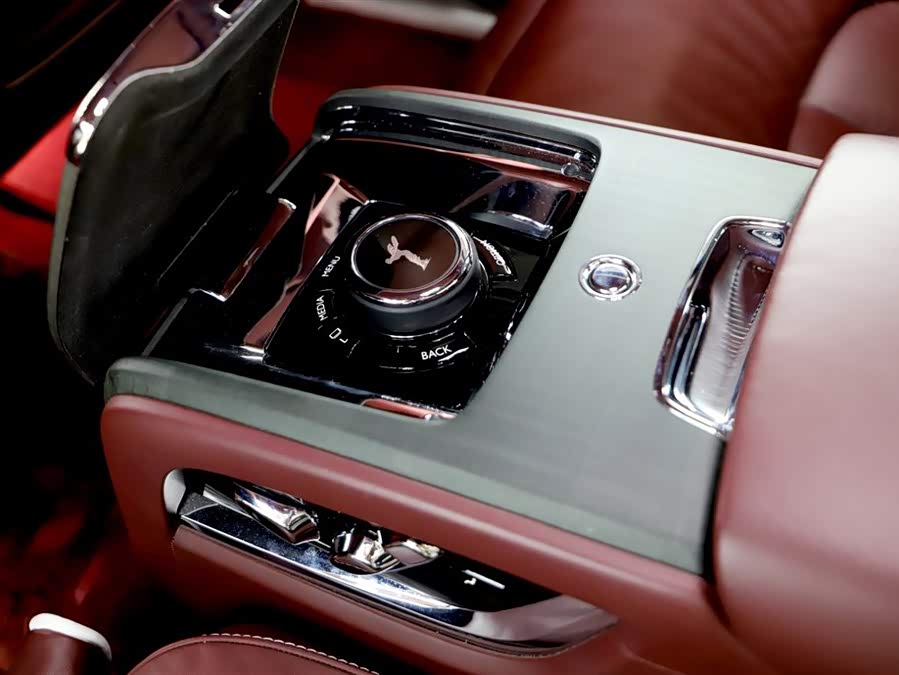 劳斯莱斯 古思特 2021 #16 劳斯莱斯 古思特 2021 汽车图片 #16