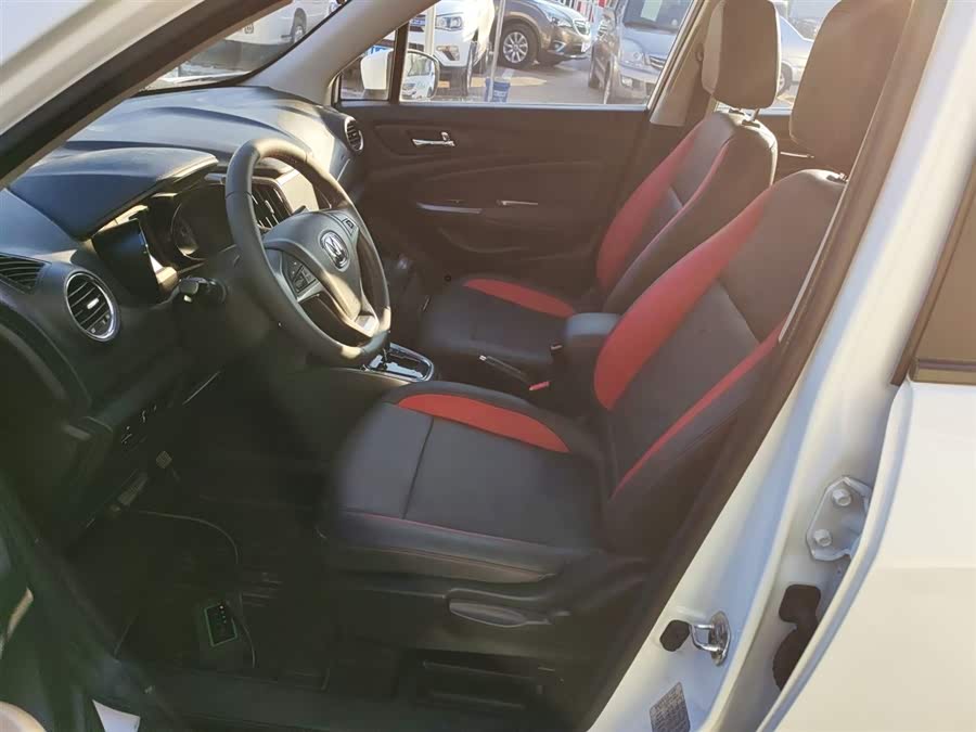 Changan CS15 2017 #16 Changan CS15 2017 car image #16