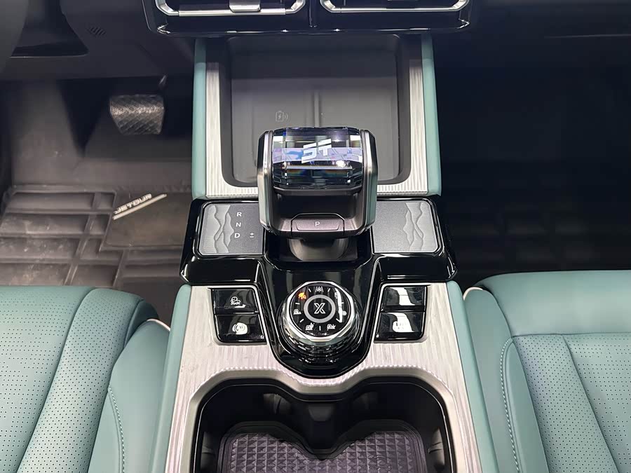 Jetour Freeman 2025 car image #16