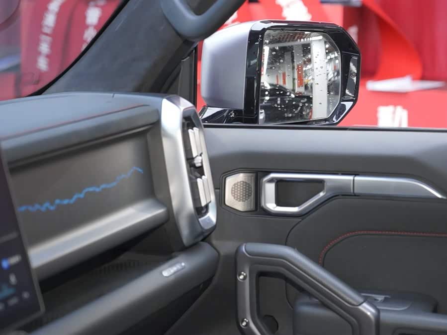 Jetour T2 2024 car image #16