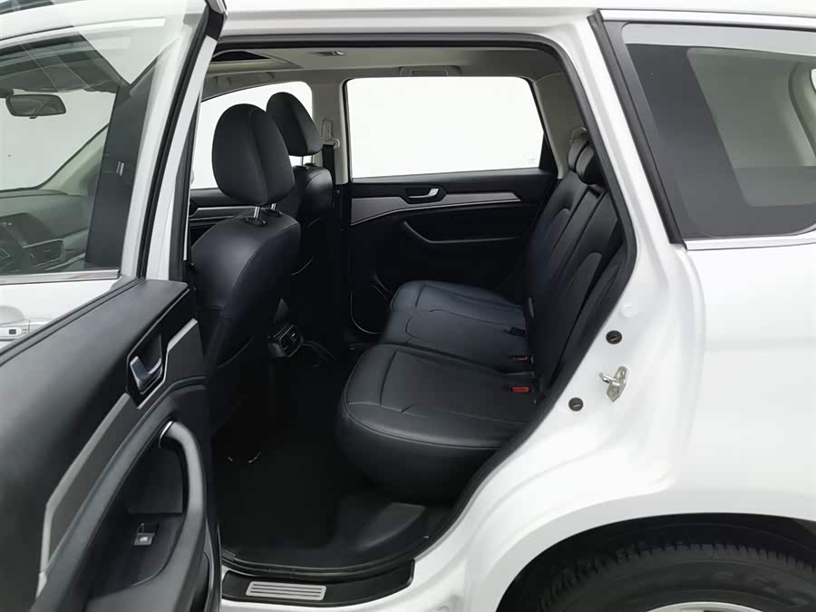 Haval H6 2019 car image #16