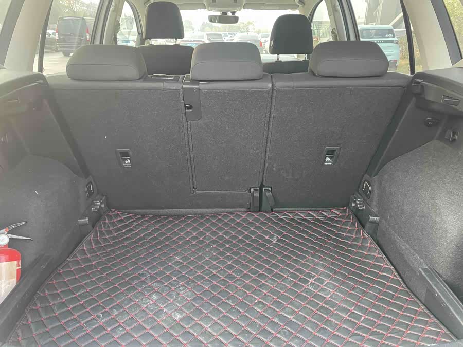 大众 高尔夫·嘉旅 2018 汽车图片 #16