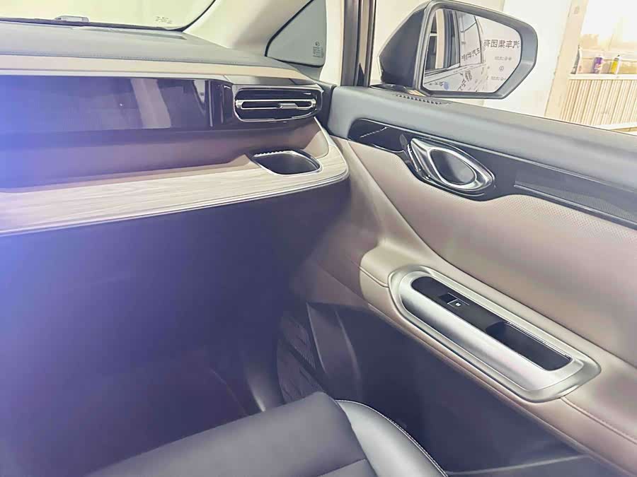 GAC Trumpchi E8 2024 car image #16