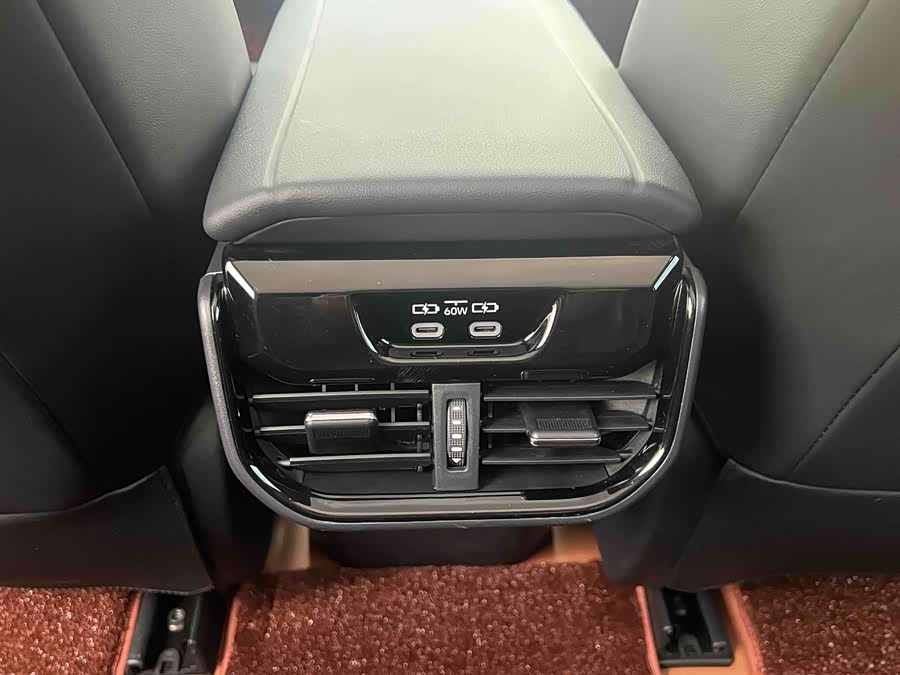 Toyota bZ5 2025 car image #16