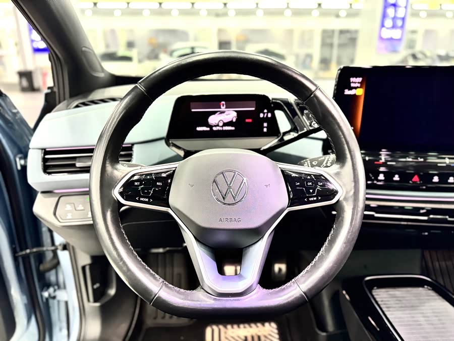 Volkswagen ID.4 X 2023 car image #16