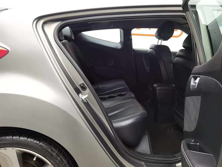 Hyundai Veloster 2014 #16 Hyundai Veloster 2014 car image #16