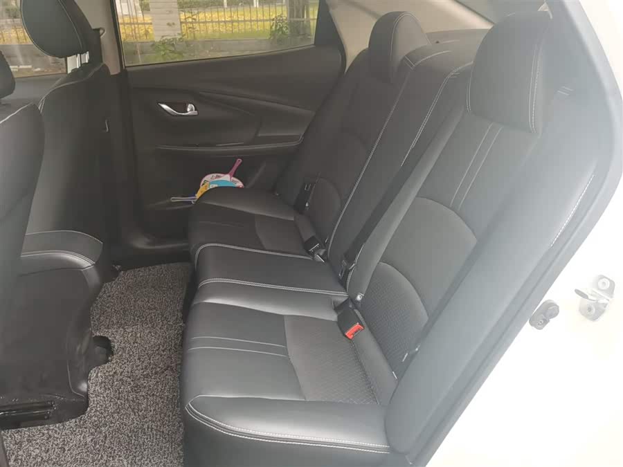 Changan Alsvin 2018 car image #16