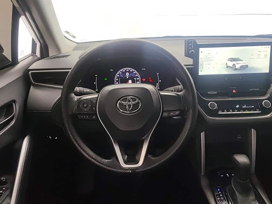 Toyota Frontlander 2024 #16 Toyota Frontlander 2024 immagine di auto #16