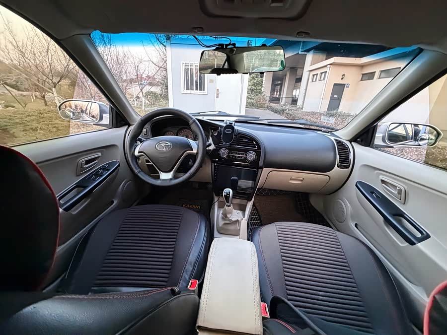 Soueast V3 Lingyue 2014 car image #16