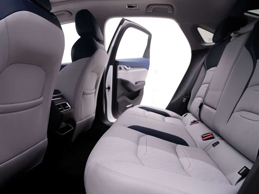 GEELY Preface 2024 #16 GEELY Preface 2024 car image #16