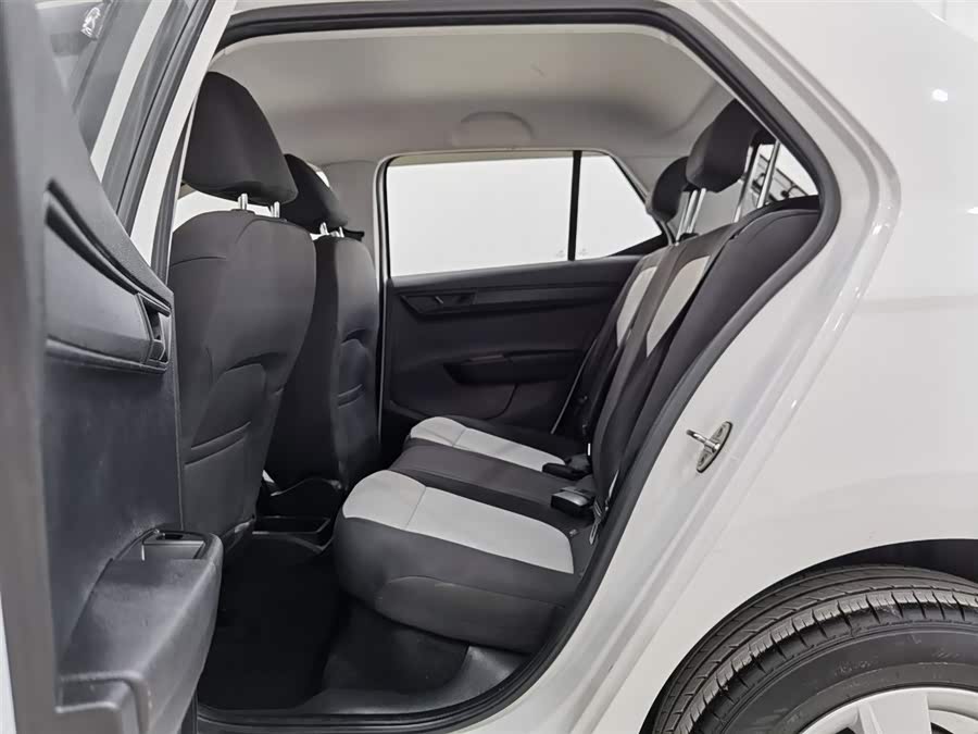 Skoda Fabia 2019 car image #16