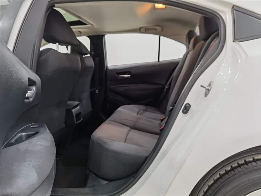 Toyota Corolla 2020 car image #16