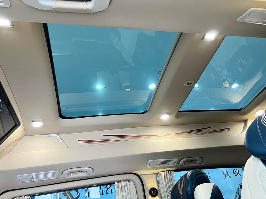 Mercedes-Benz V Class 2022 #16 Mercedes-Benz V Class 2022 immagine di auto #16