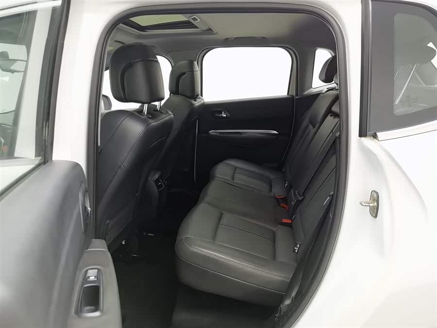 Peugeot 3008 2015 car image #16