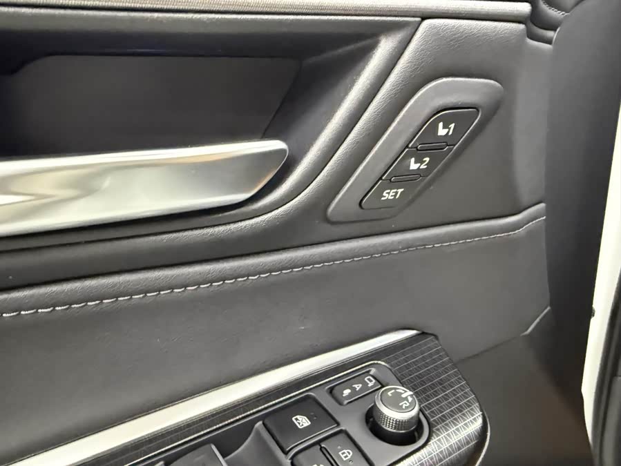 Toyota Venza 2022 car image #16